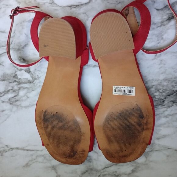 Torrid Wine Color Block Kitten Heel Faux Suede Sandals Size 7W - Picture 10 of 12